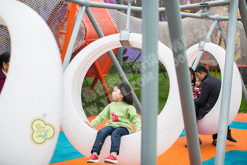 城市空間兒童主題運動公園設備定制